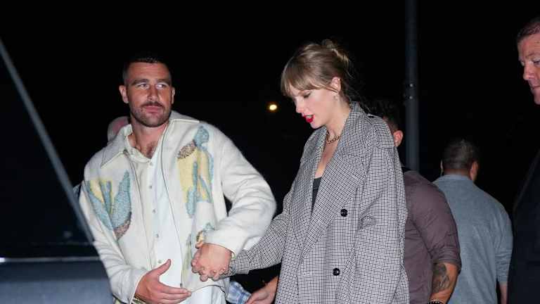 Taylor Swift y Travis Kelce confirman su romance